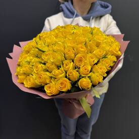 Букет из 101 желтой розы 40см