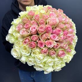 Букет из 101 роз 40см в виде сердца