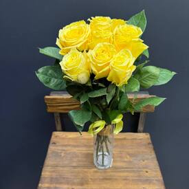 Букет из 11 роз Хай Елоу 50см 