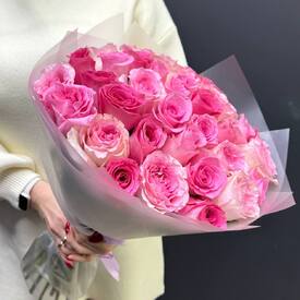 Букет из 35  роз Кения 50см