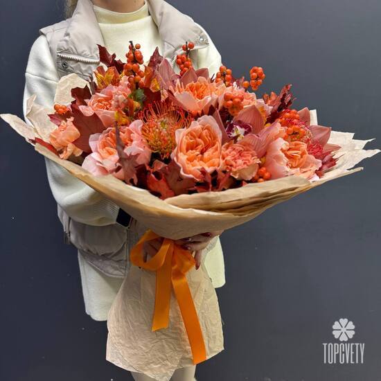 Букет из роз и орхидеи Тёплый аккорд