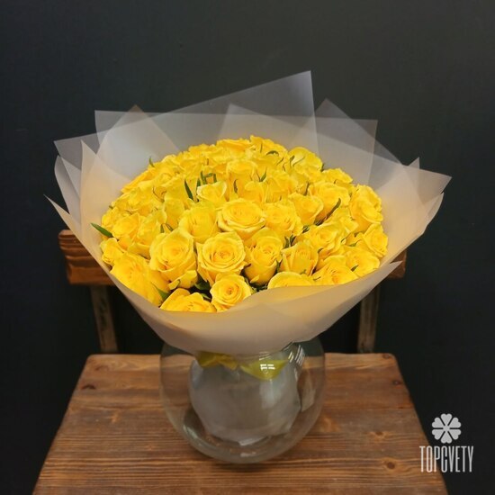 Букет из 51 желтых роз Кения 35см
