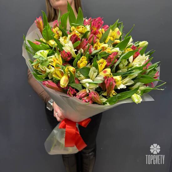 Букет из 25 альстремерий