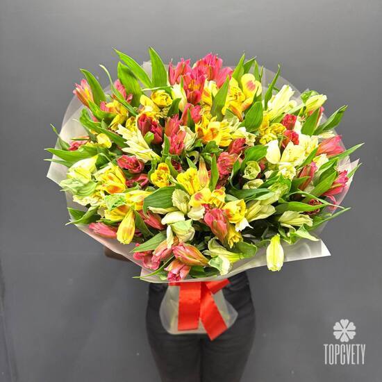 Букет из 25 альстремерии