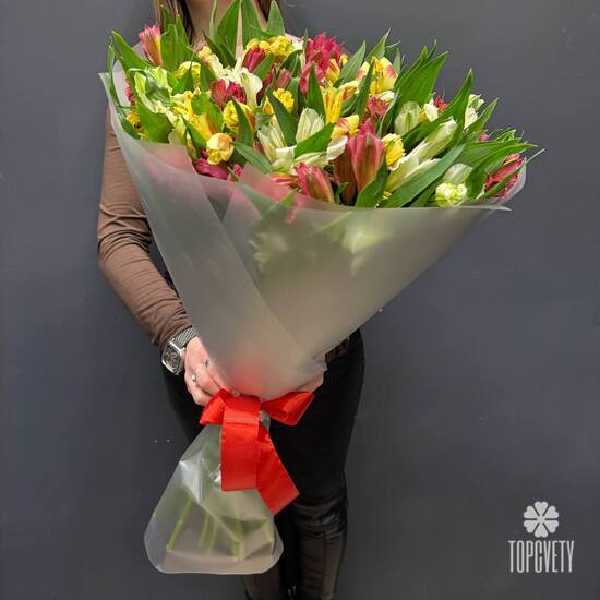 Букет из 25 альстремерии