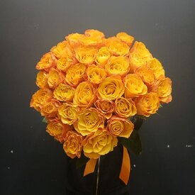 Букет из 35 оранжевых роз Кения 35см