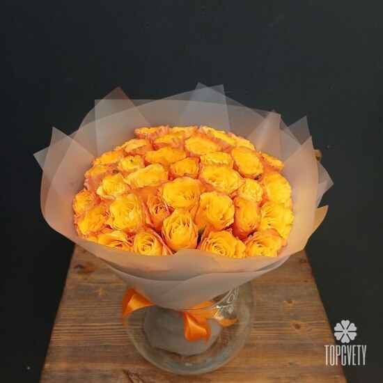Букет из 51 оранжевых роз Кения 35см