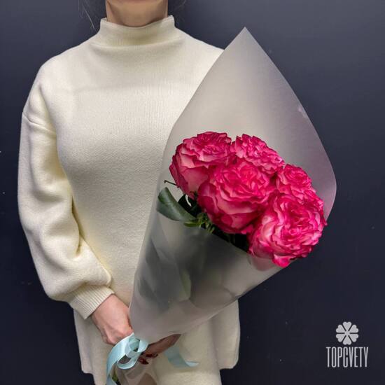 Букет из 5 розовых роз Эквадор 50см