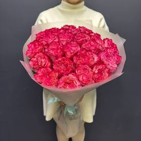 Букет из 25 пиновидных роз Эквафдор 50см