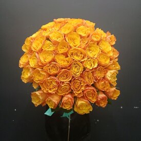 Букет из 51 оранжевых роз Кения 35см