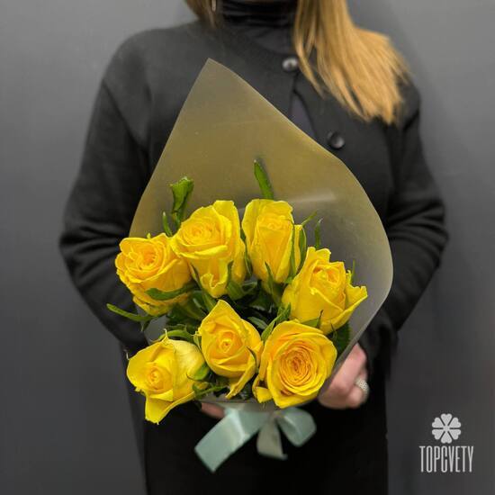 Букет из 7 жёлтых роз Кения 35см