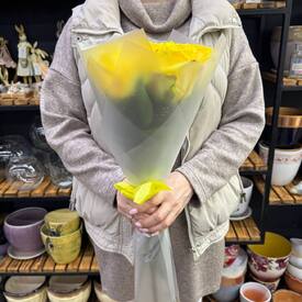 Букет из 7 роз Хай Елоу 50см