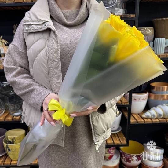 Букет из 9 роз Хай Елоу 50см