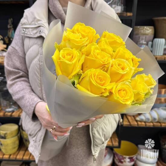 Букет из 13 роз Хай Елоу 50см
