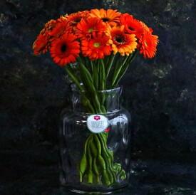 Букет из 25 оранжевых гербер