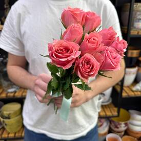 Букет из 9 розовых роз Кения 35см