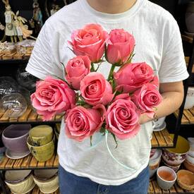 Букет из 9 розовых роз Кения 35см