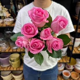 Букет из 7 розовых роз Кения 40см