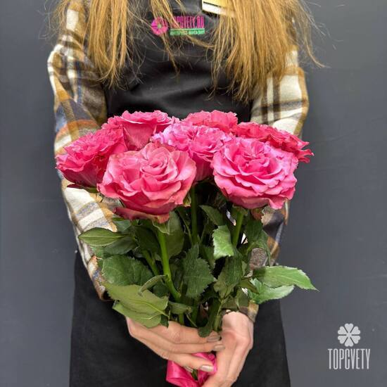 Букет из 7 розовых роз Эквадор 50см