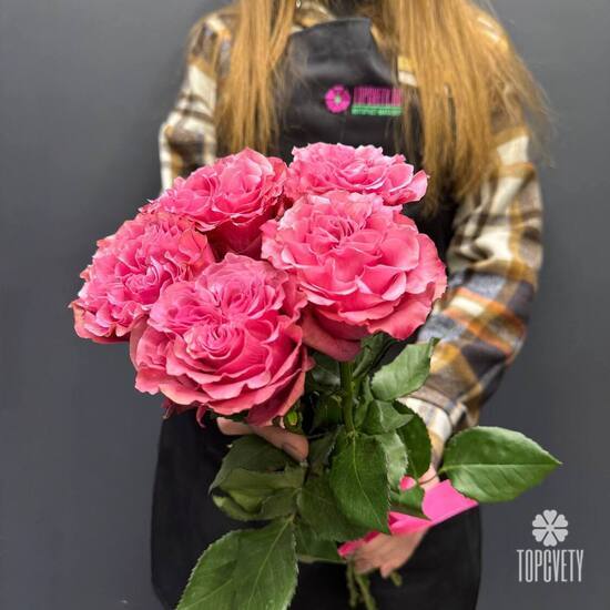 Букет из 5 розовых роз Эквадор 50см	