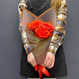 Букет из 3 красных роз Эквадор 50см