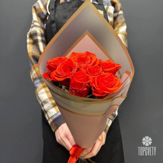 Букет из 7 красных роз Эквадор 50см