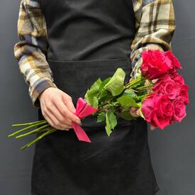 Букет из 5 розовых роз Эквадор 50см