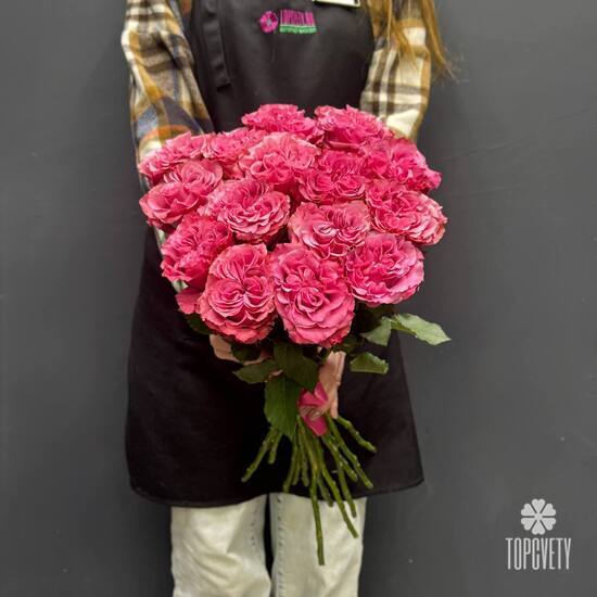 Букет из 15 розовых роз Эквадор 50см