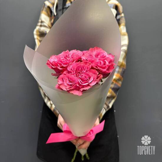 Букет из 3 розовых роз Эквадор 50см