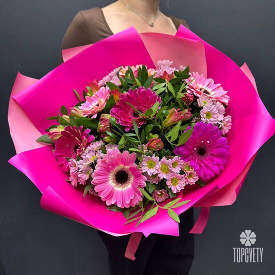 Букет из гербер, хризантем и альстромерий