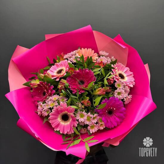 Букет из гербер, хризантем и альстромерий