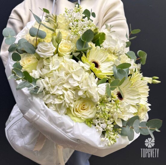 Букет из гортензии, сирени и гербер