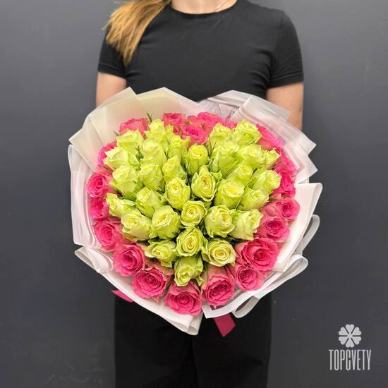 Букет из 51 роз в виде сердца
