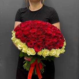 Букет из 101 роз в виде сердца