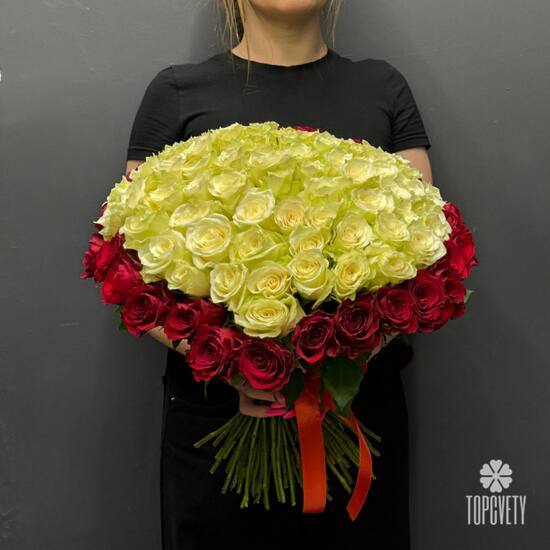 Букет из 101 роз в виде сердца