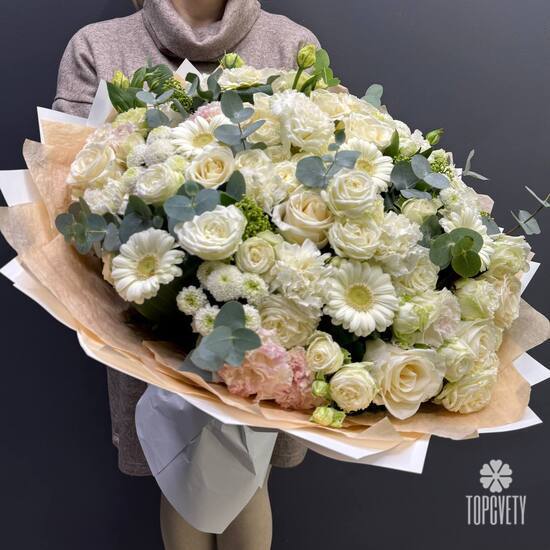 Букет из роз, гербер и эустомы