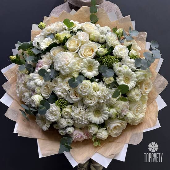 Букет из роз, гербер и эустомы