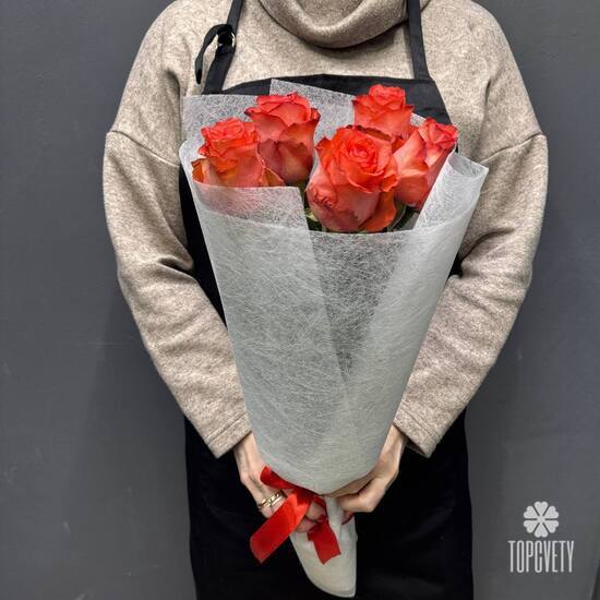 Букет из 5 роз Эквадор 50см