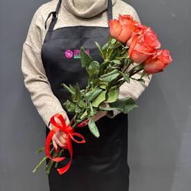 Букет из 5 роз Эквадор 50см