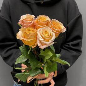 Букет из 5 роз Эквадор 50см 