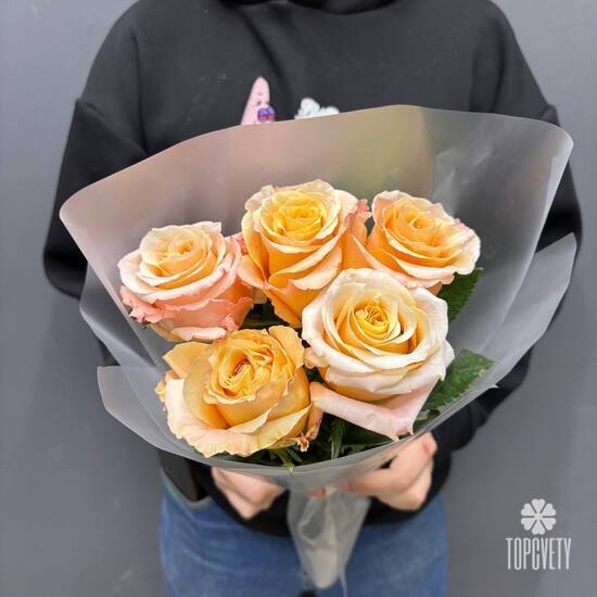 Букет из 5 роз Эквадор 50см