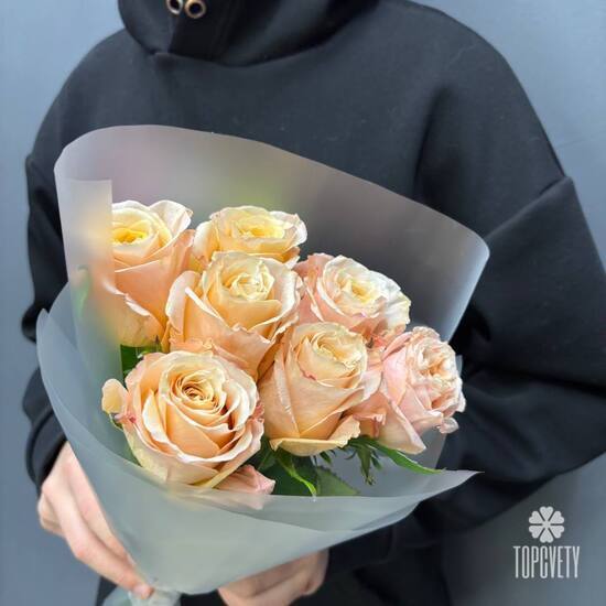 Букет из 7 роз Эквадор 50см