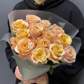 Букет из 13 роз Эквадор 50см