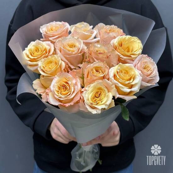 Букет из 13 роз Эквадор 50см