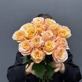 Букет из 15 роз Эквадор 50см