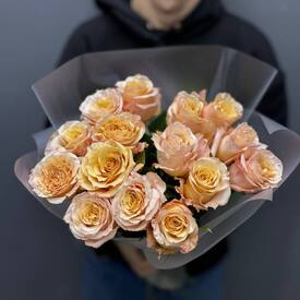 Букет из 15 роз Эквадор 50см