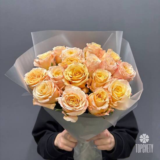 Букет из 17 роз Эквадор 50см