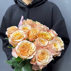 Букет из 17 роз Эквадор 50см