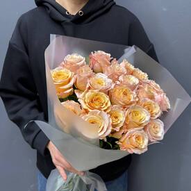 Букет из 21 роз Эквадор 50см