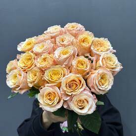 Букет из 21 роз Эквадор 50см